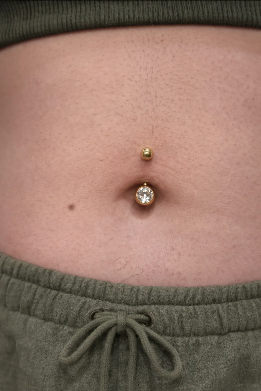 Nombril or cristal élégant Piercing nombril titane or Paris – Showtime Tattoo