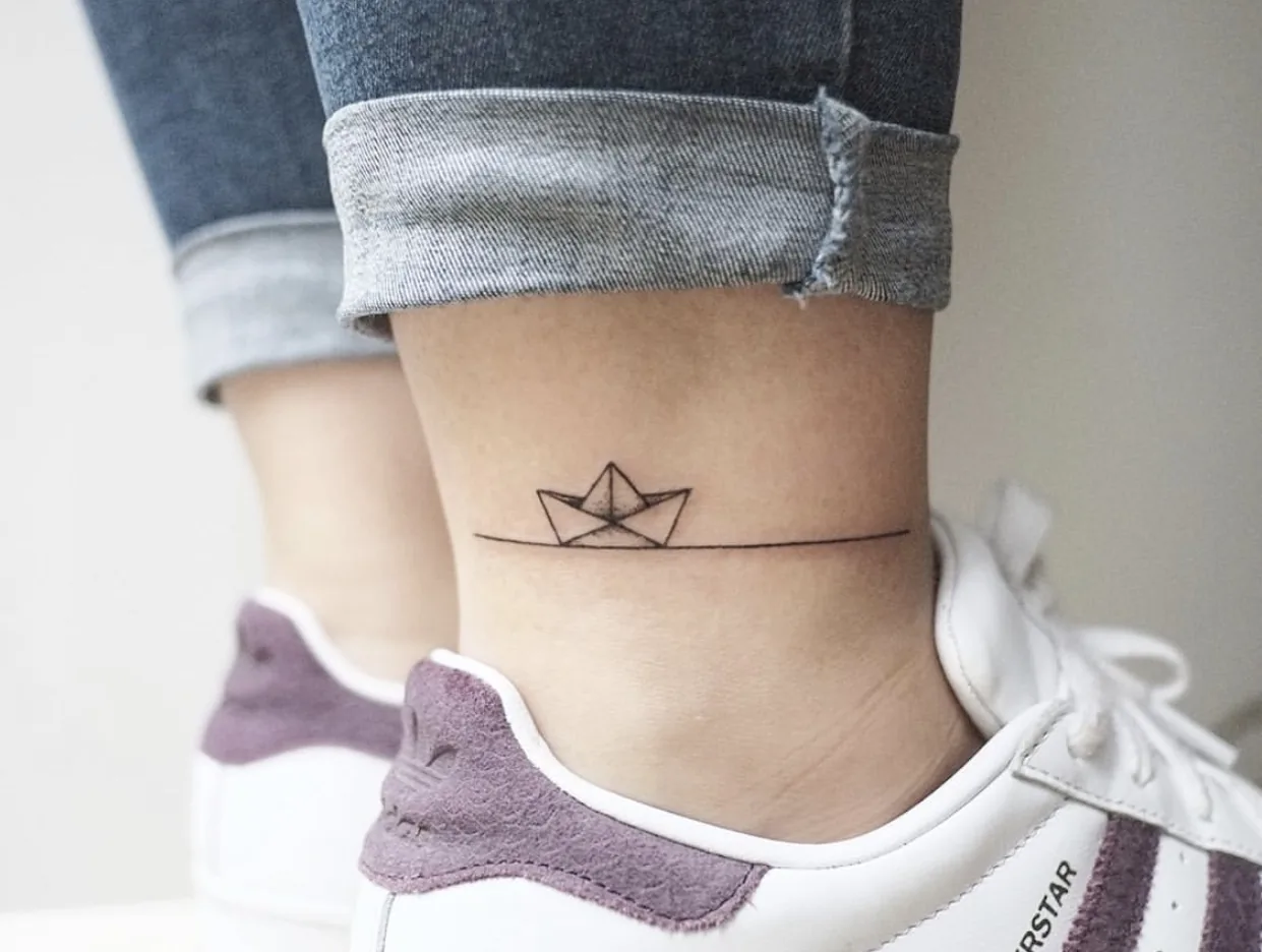 Origami boat Minimalist origami boat tattoo Paris – Showtime Tattoo