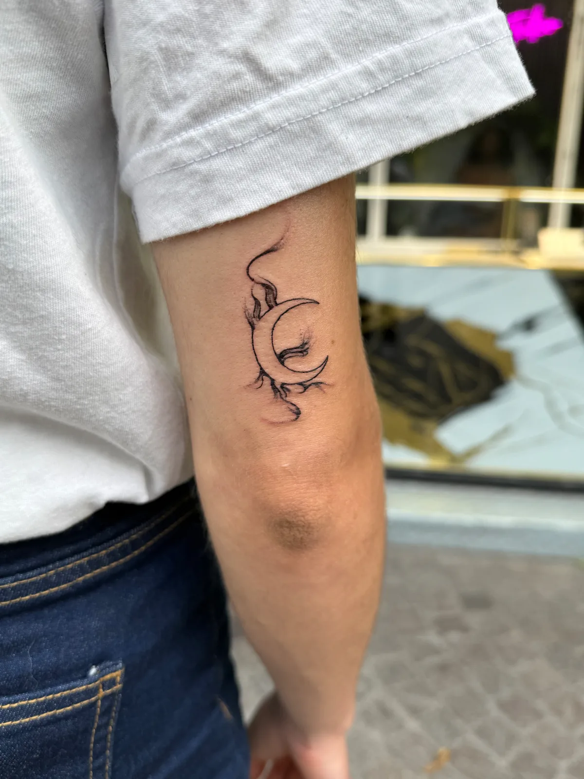 Tribal moon flash Flash tattoo tribal moon arm Paris – Showtime Tattoo