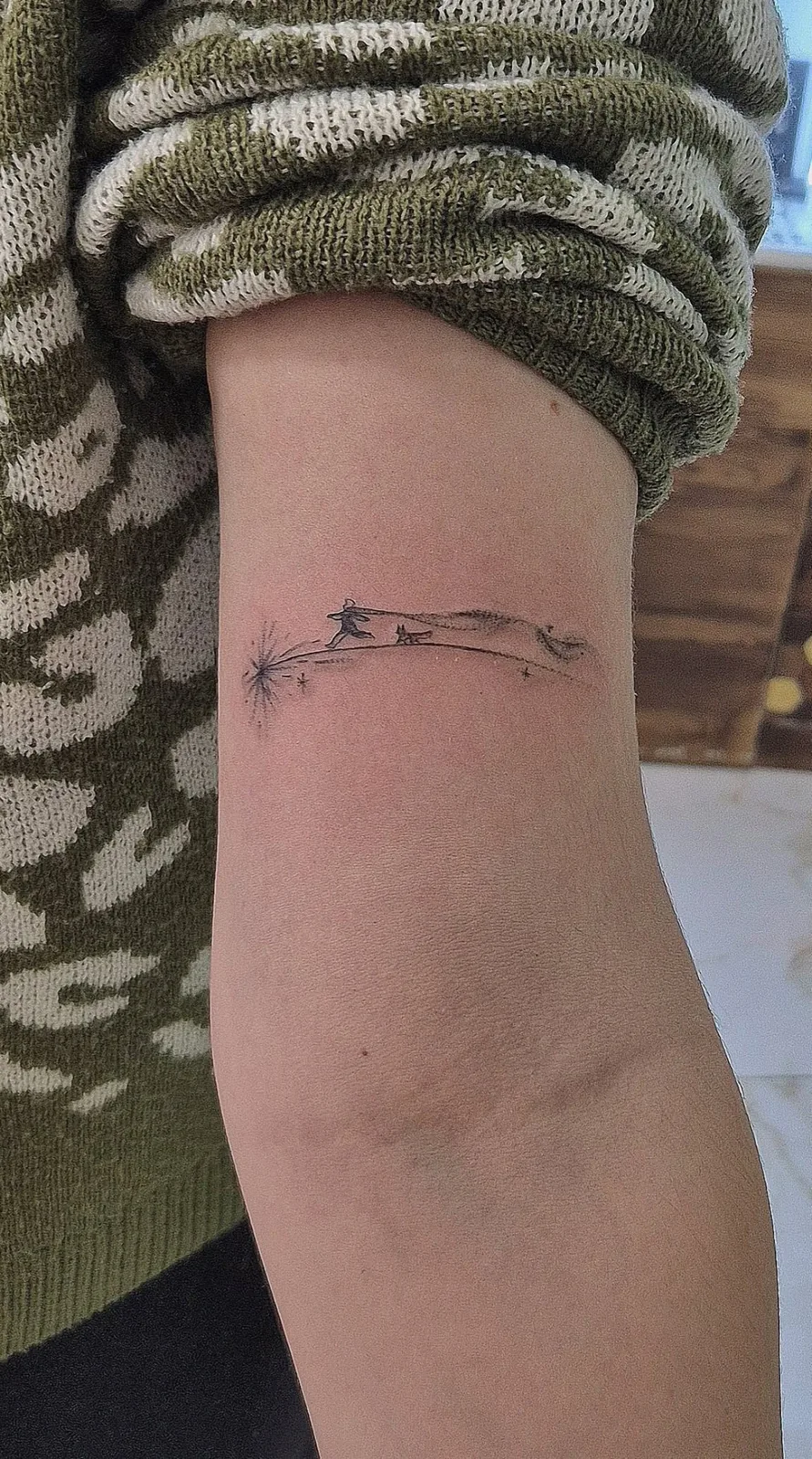 Couple Little Prince minimalist tattoo Paris – Showtime Tattoo